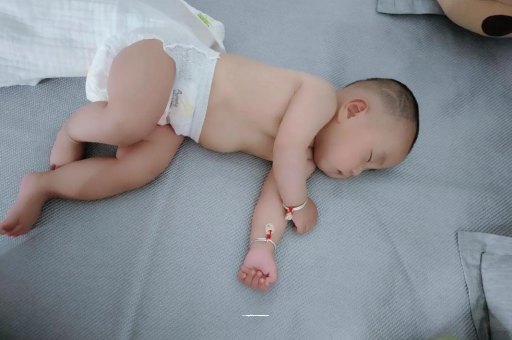 金湖宝宝口水多怎么回事